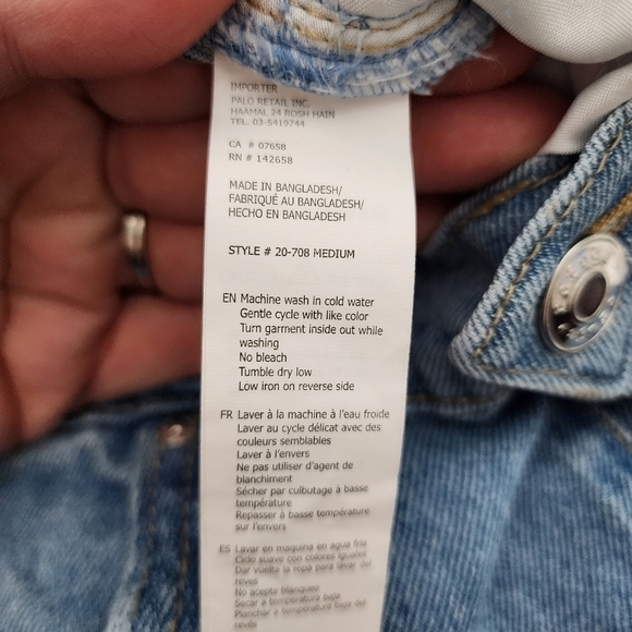 Nwt Refuge Denim 90's A-Line High Waisted Light Wash Mom Jean Shorts Size 9 - Picture 7 of 10